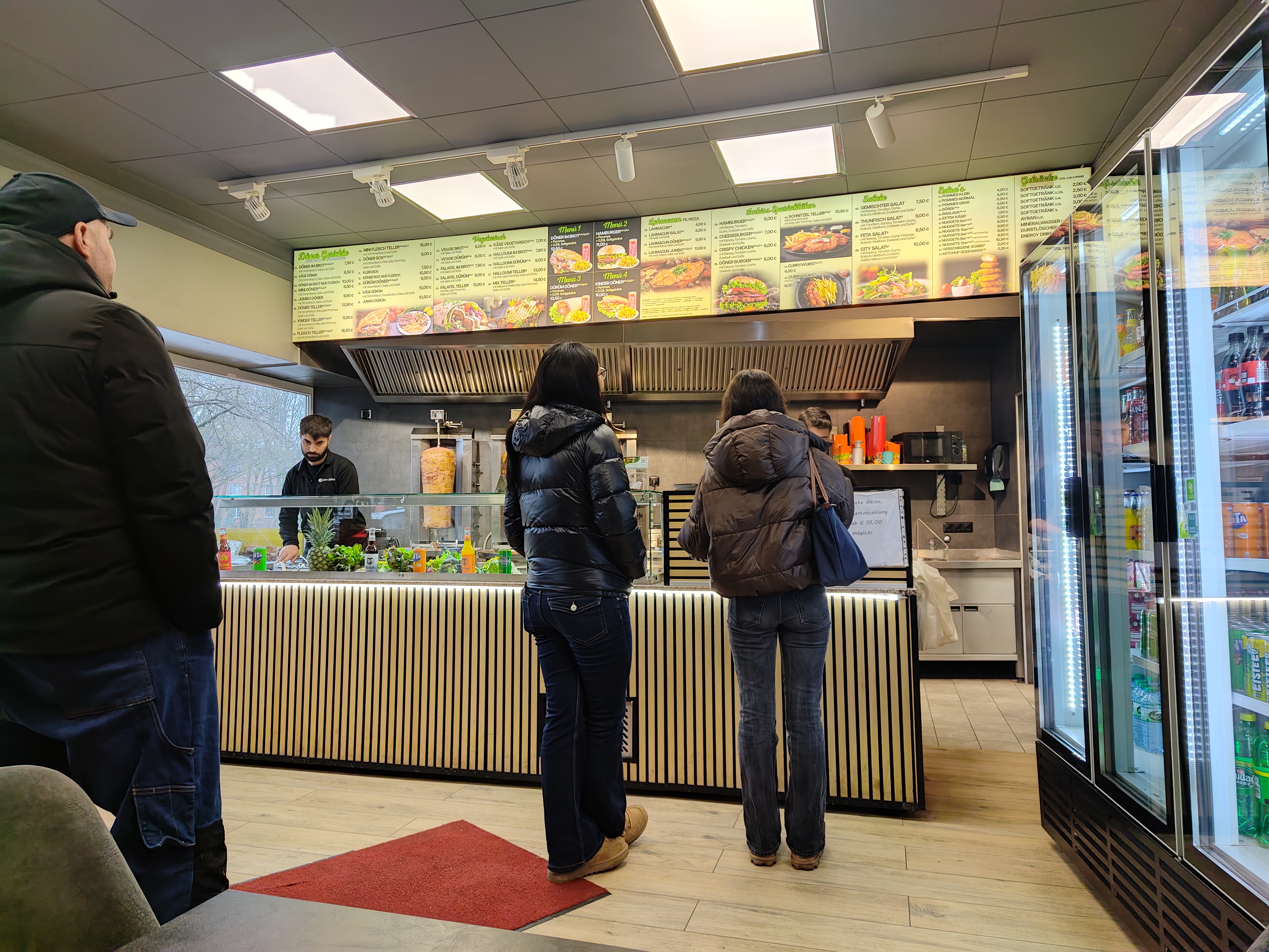 City Döner Ammersbek Imbiss Innenansicht